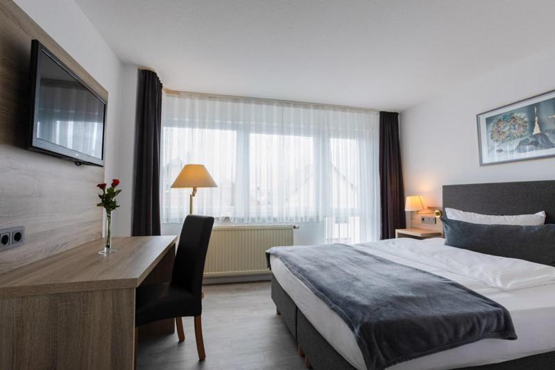 Hotel Freihof Штутгарт Экстерьер фото
